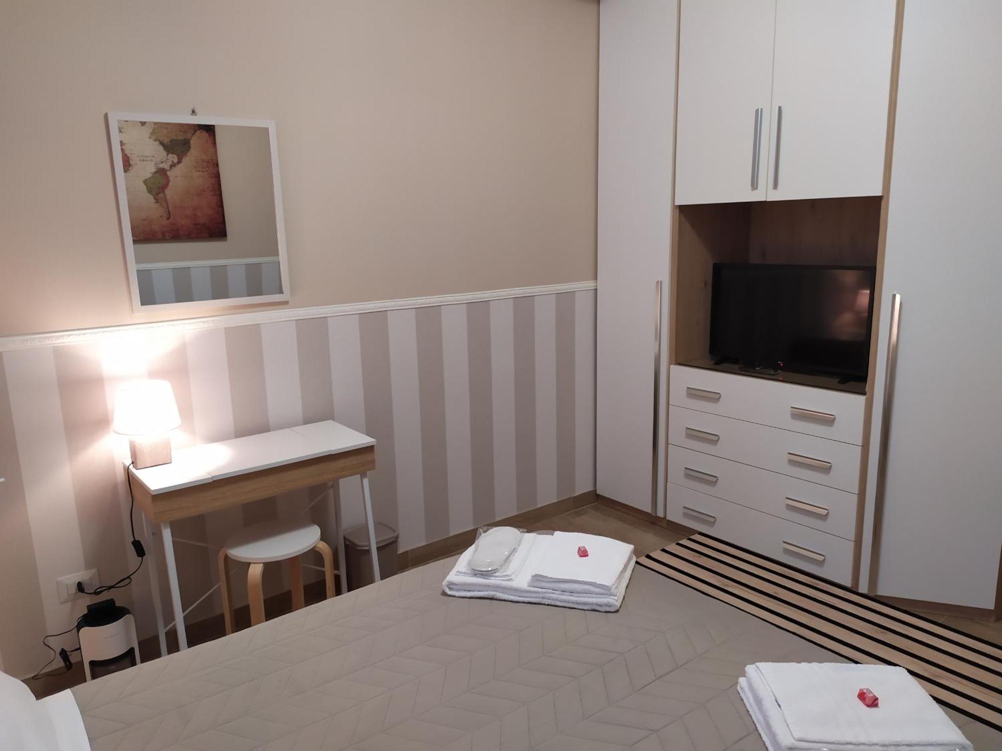San Siro Dream Home -Apartment With Garage-Milano — Photos 1